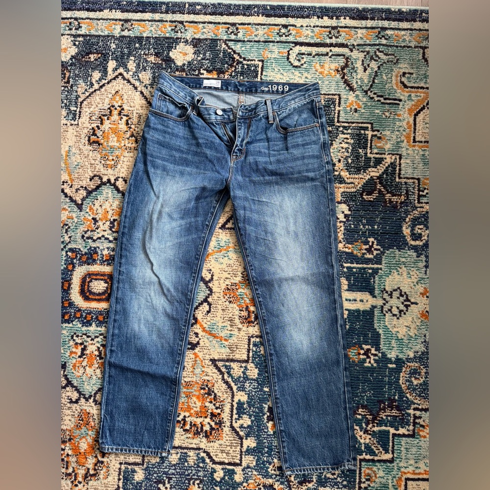 GAP 1969 classic Sexy Boyfriend Jeans 28